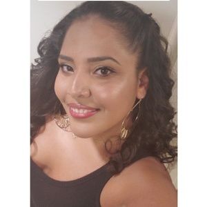 Meet your Posher, Pamela